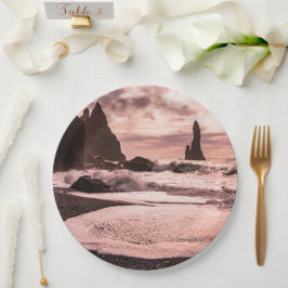 Prato De Papel Sunset na praia de areia negra de Reynisfjara, Isl