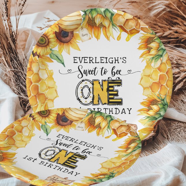 Prato De Papel Tão doce de ser um primeiro aniversario floral (Criador carregado)