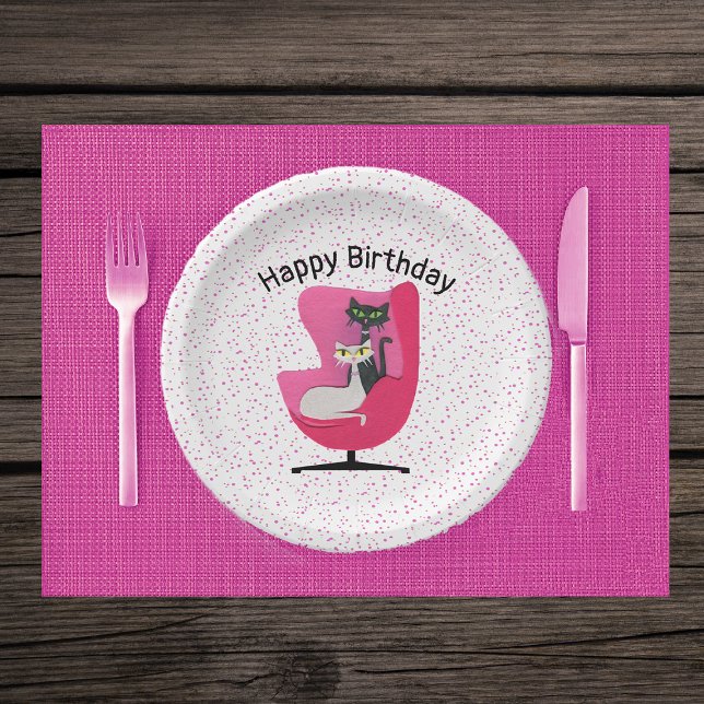Prato De Papel Tema de Meio século de Pontos de Cadeira Rosa de G (Two elegant mid century style cats in pink chair on white with pink dots Birthday paper party plates)