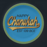 Prato De Papel Trilha Verde Retroativa Chanukah<br><div class="desc">Chanukah Happy Retro Green Trim Paper Plates. Substitua o texto por sua própria mensagem. Use seu estilo, cor e tamanho de fonte favoritos. As cores de fundo podem ser alteradas. Obrigados para parar e comprar. Muito apreciado! Feliz Chanukah/Hanukkah! Tamanho e estilo: Placa de Papel Redonda de 9" Joga uma festa...</div>