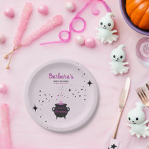 Um Bebê Está Fazendo Chá de fraldas De Halloween