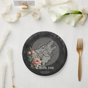 Prato De Papel Viking Wolf & Rosas. Uma cabeça estilizada de lobo