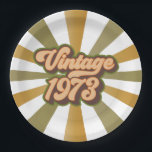 Prato De Papel Vintage 1973 50th Birthday Paper Plates<br><div class="desc">Celebrar com estas placas de 50 anos de papel inspiradas em 1973. Disponível em várias formas e tamanhos.</div>