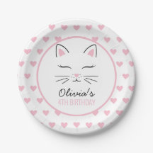 Pratos de festa de aniversário de gatinho com cora