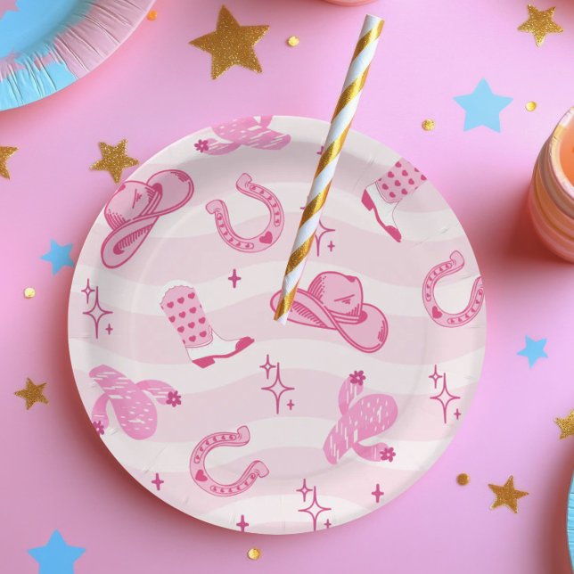 Pratos de papel de aniversário da vaqueira cor-de- (Criador carregado)