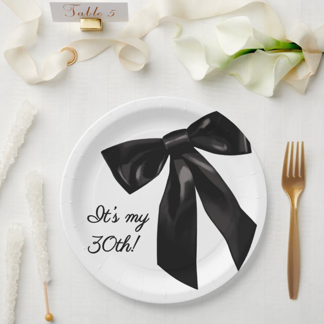 Pratos de Papel Elegantes com Laço Preto para Aniv (Casamento)