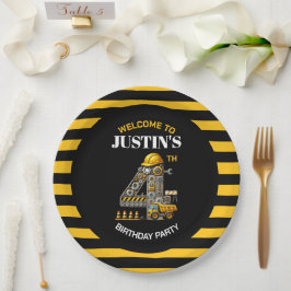Pratos de papel para festa de aniversário de 4 ano