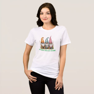 Prendendo com minha camiseta Gnomies