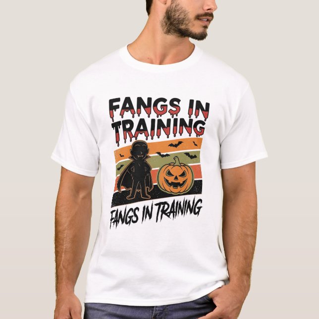 Presas em Treinamento Camisa Divertida de Vampiro  (Frente)