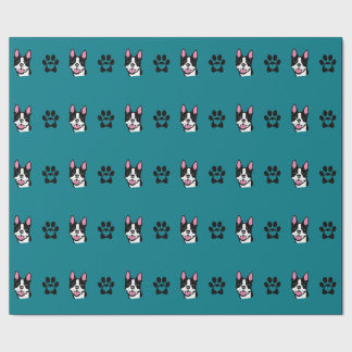 Presente Boston Terrier com papel de envolvimento das patas