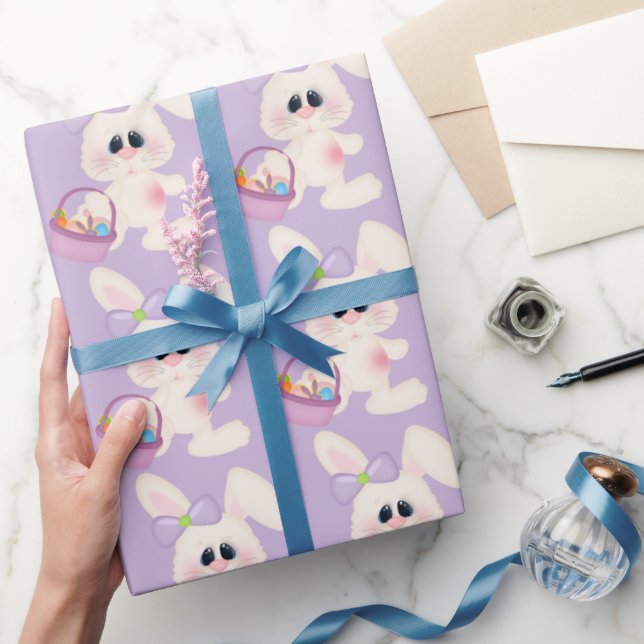 Presente Coelhinho de Páscoa bonito com papel embrulhado em (Presentear)