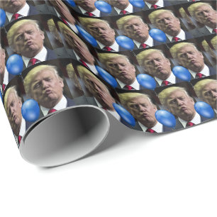 PRESENTE DONALD TRUMP BEIJA PAPEL DE ENVOLVIMENTO DE ANIVER