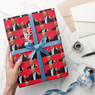 PRESENTE DONALD TRUMP PASSA O PAPEL DE EMBALAGEM DE NATAL