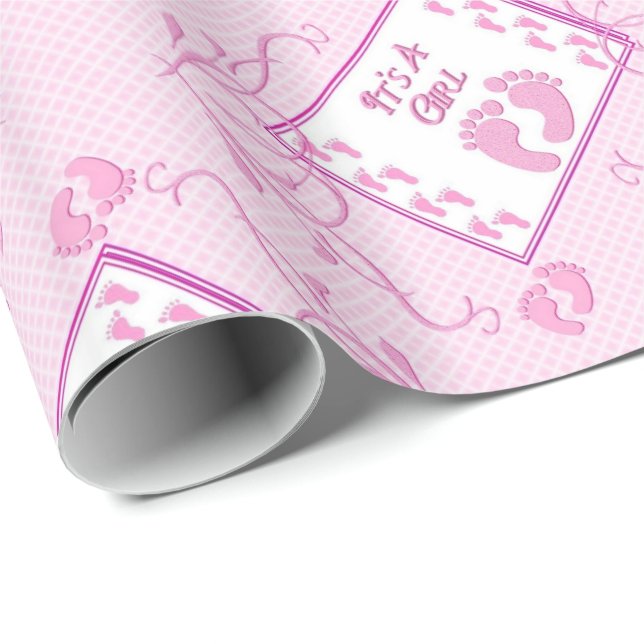 Presente É um papel de enrolação de pegadas rosa para garot (Ponta do rolo)