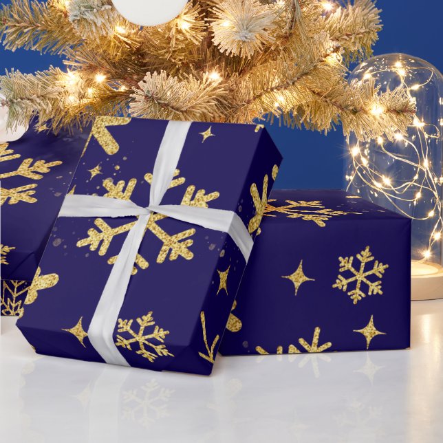 Presente Elegância de Floco de Neve Dourado – Papel de Embr (Feriados)