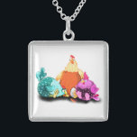 Presente Engraçado no Colar de Frango<br><div class="desc">Colares engraçados com Galinhas Esperando Ovos Para Atingir Dentes De Cartoon Divertidos - ou Escolher / Adicionar Seu Texto / Fonte / Cor Exclusivo - Faça seu presente especial - Redimensionar e mover ou remover e adicionar elementos / imagem com ferramenta de personalização! - Desenho e Design por MIGNED. Você...</div>