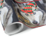 Presente Incrível Papai noel Siberiano de papel de embalage<br><div class="desc">Conheci este Rouco num evento do Pet e pensei que ele faria os Papais noeis.</div>