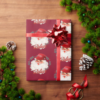 Presente Papais noeis da MAGA acreditam em papel de moldage