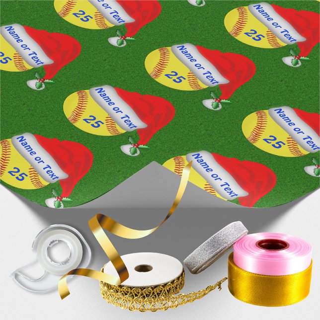 Presente Papel personalizado de moldagem de Natal de Softba (Softball Christmas Wrapping Paper. Personalized with her Name and Jersey Number. Softball Christmas)