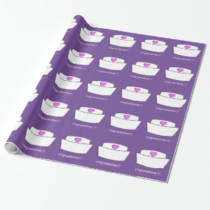 Presente Roxo do boné da enfermeira do papel de