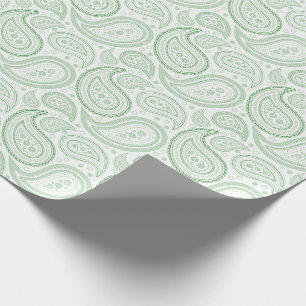 Presente Verde de Paisley no papel de envolvimento branco