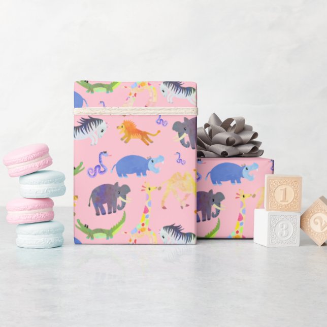 Presente Wild Safari em Papel de Embalagem Rosa (Chá de bebê)