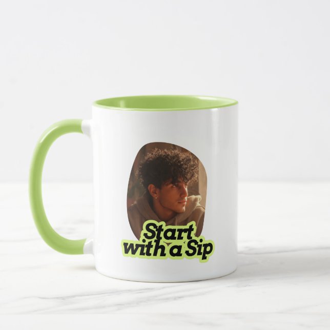 Presentes de canecas Start with a Sip (Esquerda)