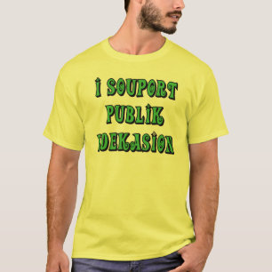 Presentes dos t-shirt do ensino público do apoio