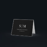 Preto e Branco Agradecimento de Casamento com Mono<br><div class="desc">Diga obrigado com uma elegância atemporal usando este cartão de agradecimento de casamento com monograma preto e branco. O design minimalista e a paleta de cores clássicas criam um visual moderno e sofisticado,  perfeito para noivas e noivos que amam papelaria de casamento simples e elegante.</div>