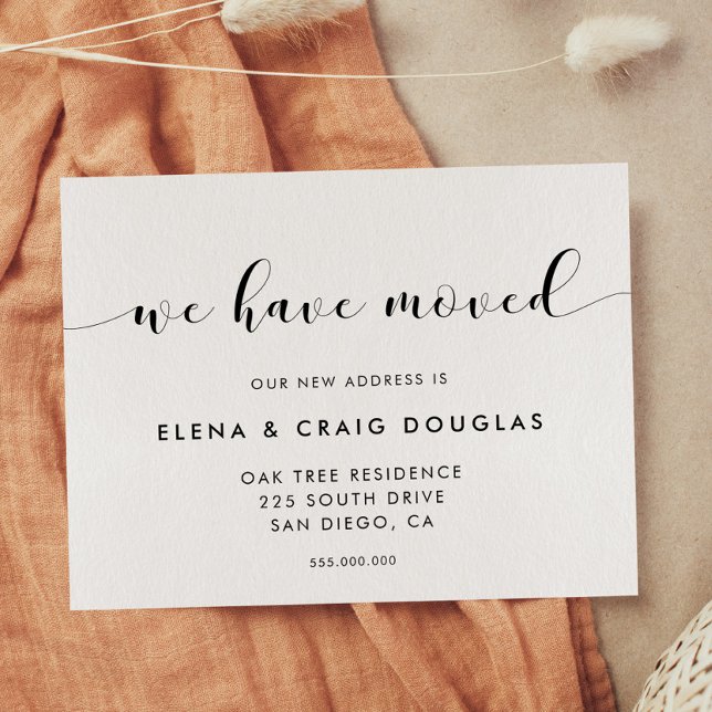 Preto e Branco Elegante Nós mudamos o anúncio (Criador carregado)