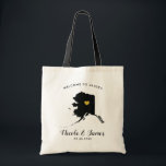 Preto e ouro do bolsa do saco da boa vinda do<br><div class="desc">Saco do presente da boa vinda do fim de semana do casamento para fora de convidados da cidade a seu casamento,  caracterizando a imagem de Alaska,  com coração do ouro.  Encha o bolsa com seus presentes favoritos.</div>