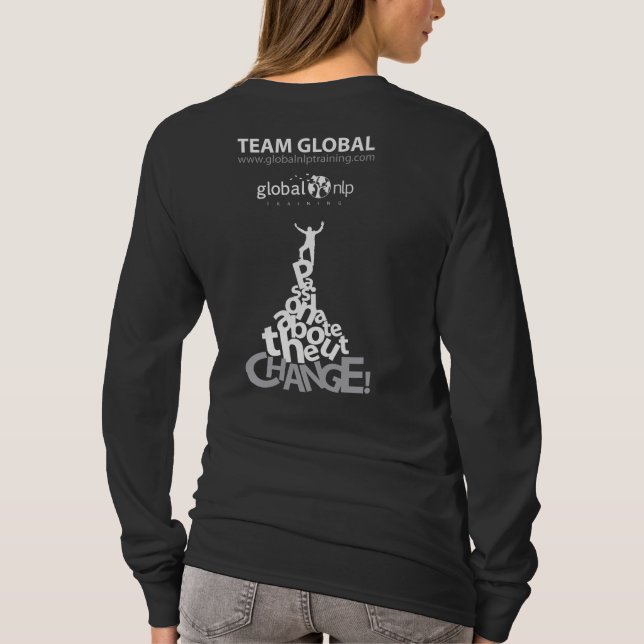 Preto longo da camisa da Capa T das senhoras (Verso)