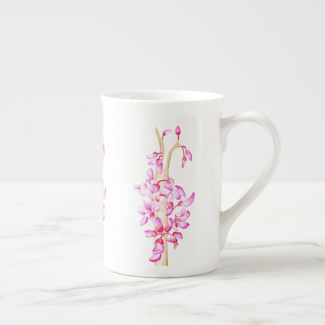 Primavera delicioso em uma caneca chinesa óssea (R (Direita)