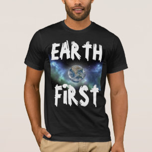 PRIMEIRO À TERRA (DIA DA TERRA) T-Shirts escuras