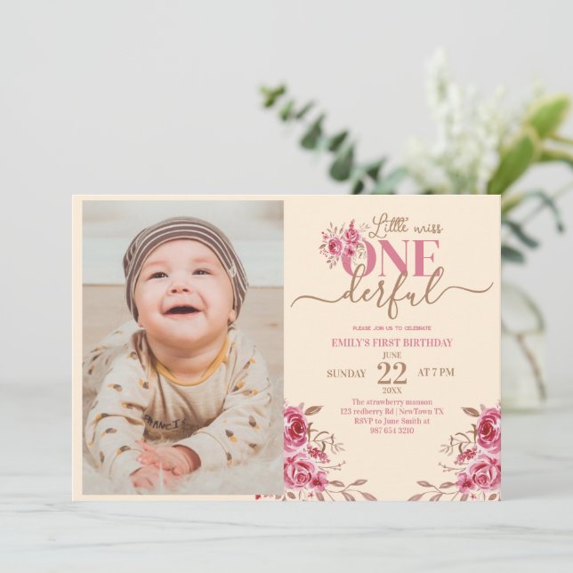 PRIMEIRO ANIVERSARIO PEQUENO CARTÃO ONDERFUL (Em pé/Frente)