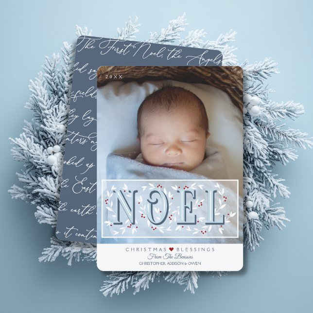 Primeiro Cartão de Natal do Elegante Blue White Ba (Shown on a 5" x 7" card with rounded corners)