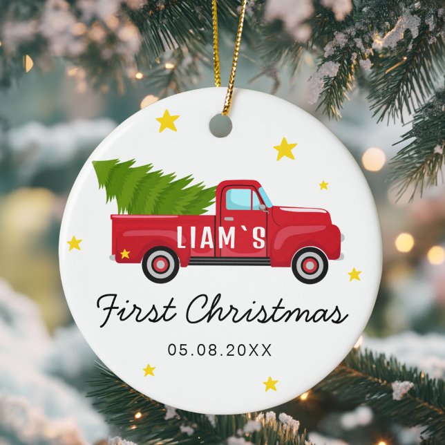 Primeiro Ornamento de Natal do Bebê - Caminhão Ver (Cute Personalized, Baby's First Christmas Ornament – Red Truck, Tree & Stars Design.)