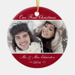 Primeiros enfeites de natal do Newlywed vermelho