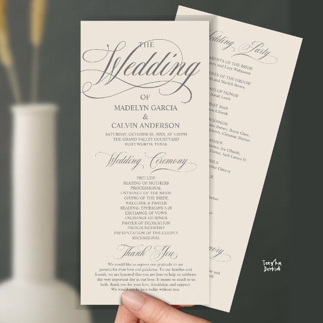 Programa Casamento Moderno em Creme e Cinza com Letra de Cu (Modern Script All In One Wedding Program Card in cream and grey)