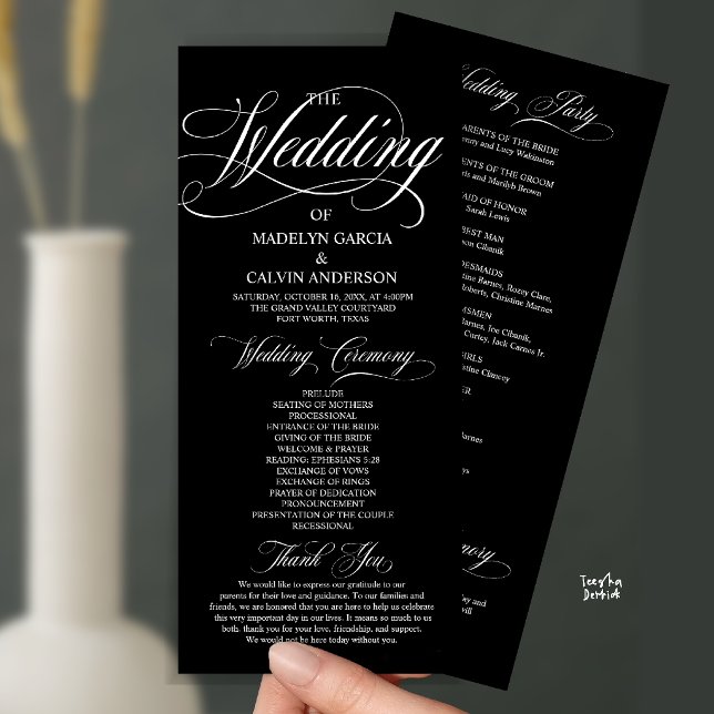 Programa Casamento Preto e Branco Moderno com Letra Complet (Modern Script All In One Wedding Program Card in Black and White)