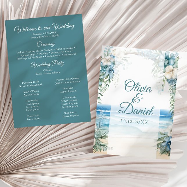 Programa de Casamento com Arco Floral Azul na Prai (Boho Beach Blue Floral Arch Wedding Program on a sunny neutral dry palm leaf.)