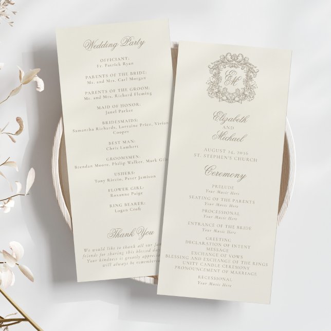 Programa Elegant Monogram Crest Ivory Wedding Program (Criador carregado)