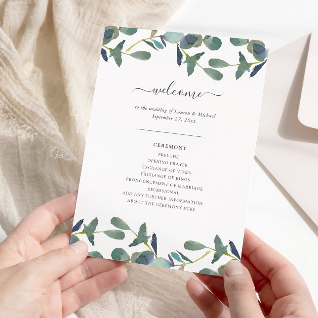 Programa Eucalyptus Crest | Casamento por Aquarela de Folha (An elegant wedding program decorated with watercolor eucalyptus leaves)