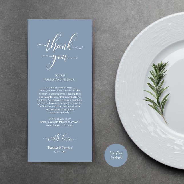 Programa Lugar à Mesa Obrigado, Carta Azul Elegante Empoeir (Wedding Dinner Place Setting Thank You Card, Modern Classy Design, Dusty Blue)