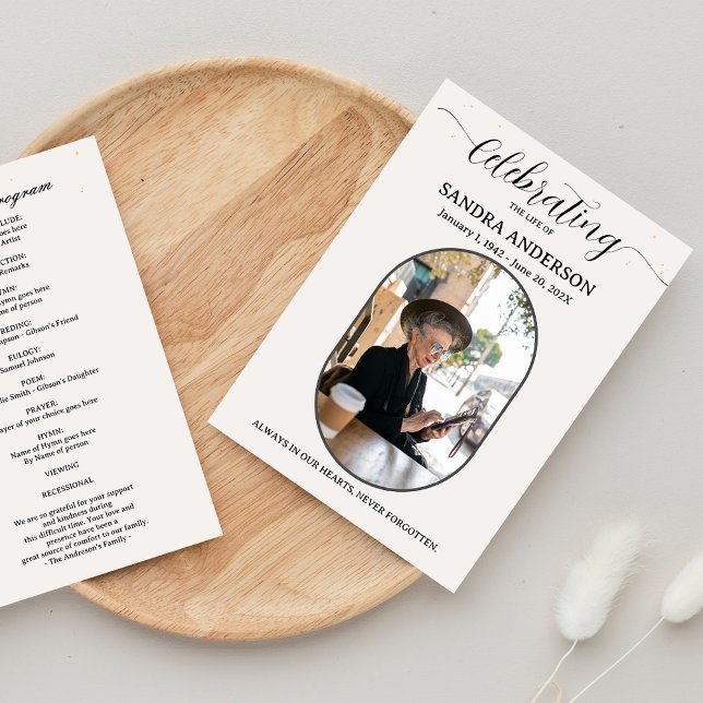 Programa Para Sempre em Nossos Corações Funeral com Foto (Forever In Our Hearts Funeral Program Template)