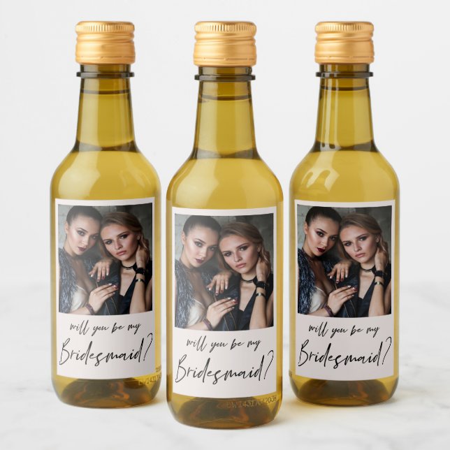 Proposta de Bridesmaid de Foto Moderna Minimalista (Garrafas)