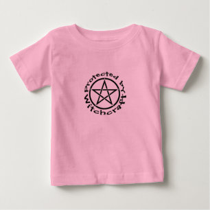 Protegido pela camisa pagã da criança de Wiccan