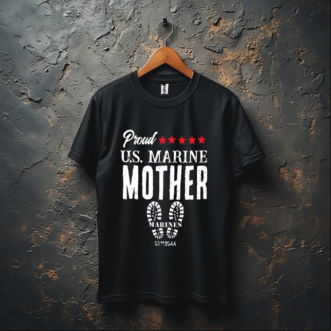 Proud U.S. Marine Customized Military T-Shirt (Criador carregado)