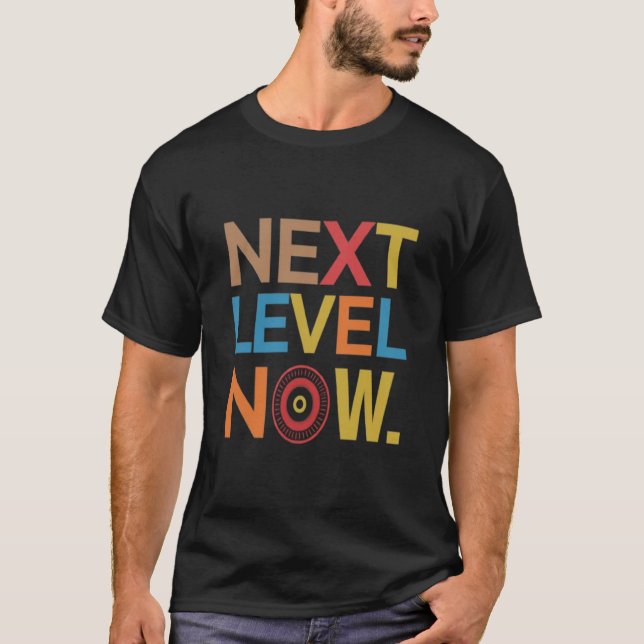 PRÓXIMO NÍVEL, AGORA PERSONALIZADO, PEQUENA CAMISA (Frente)