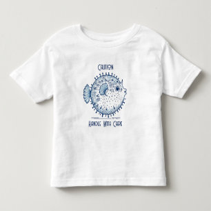 Pufferfish Handle com a t-shirt do Toddler